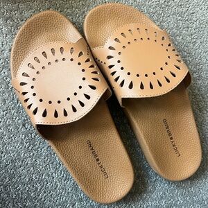 Lucky Brand women’s slide, size 8